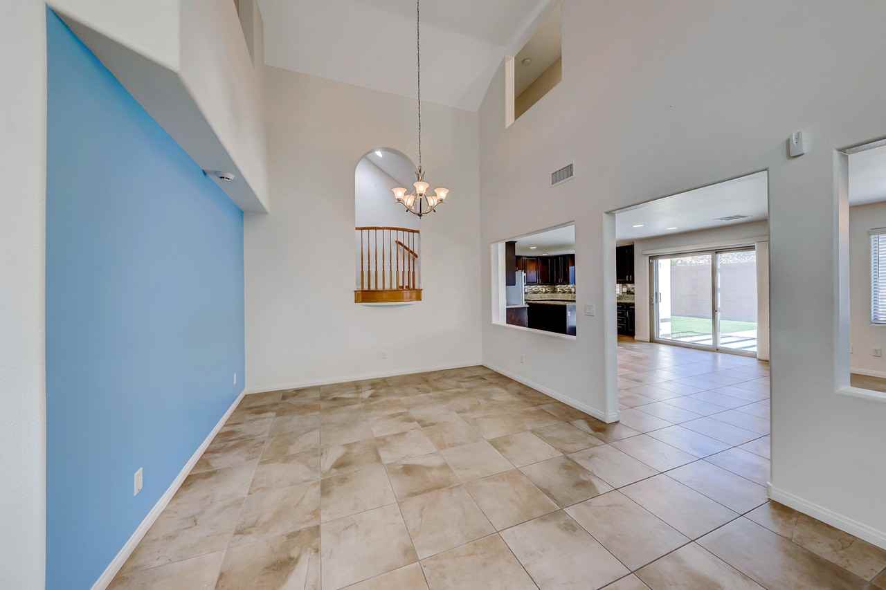 7040 Forest Heights Ct #1 - Photo 7 of 42