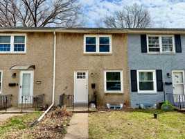 featured image of 140 Sunrise Dr