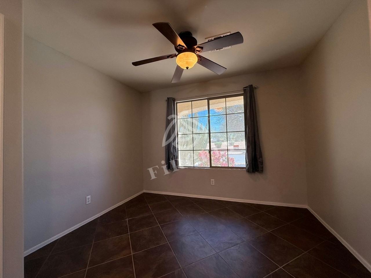 3034 East Aris Drive - Photo 7 of 31