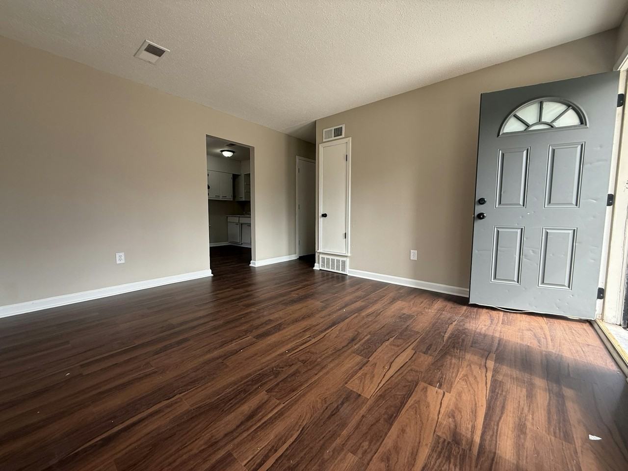 256 Delta Road - Photo 5 of 8