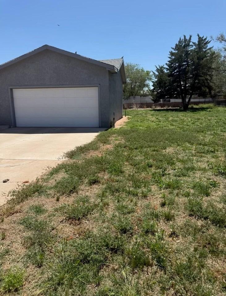 107 Avenue G South - Photo 4 of 41