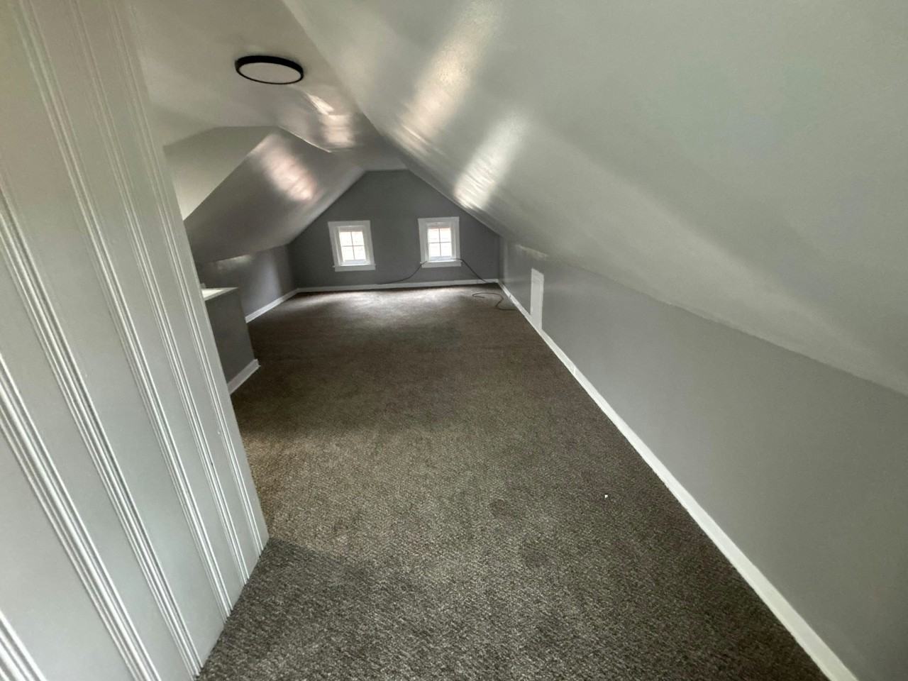 2111 Goodnor Road - Photo 4 of 11