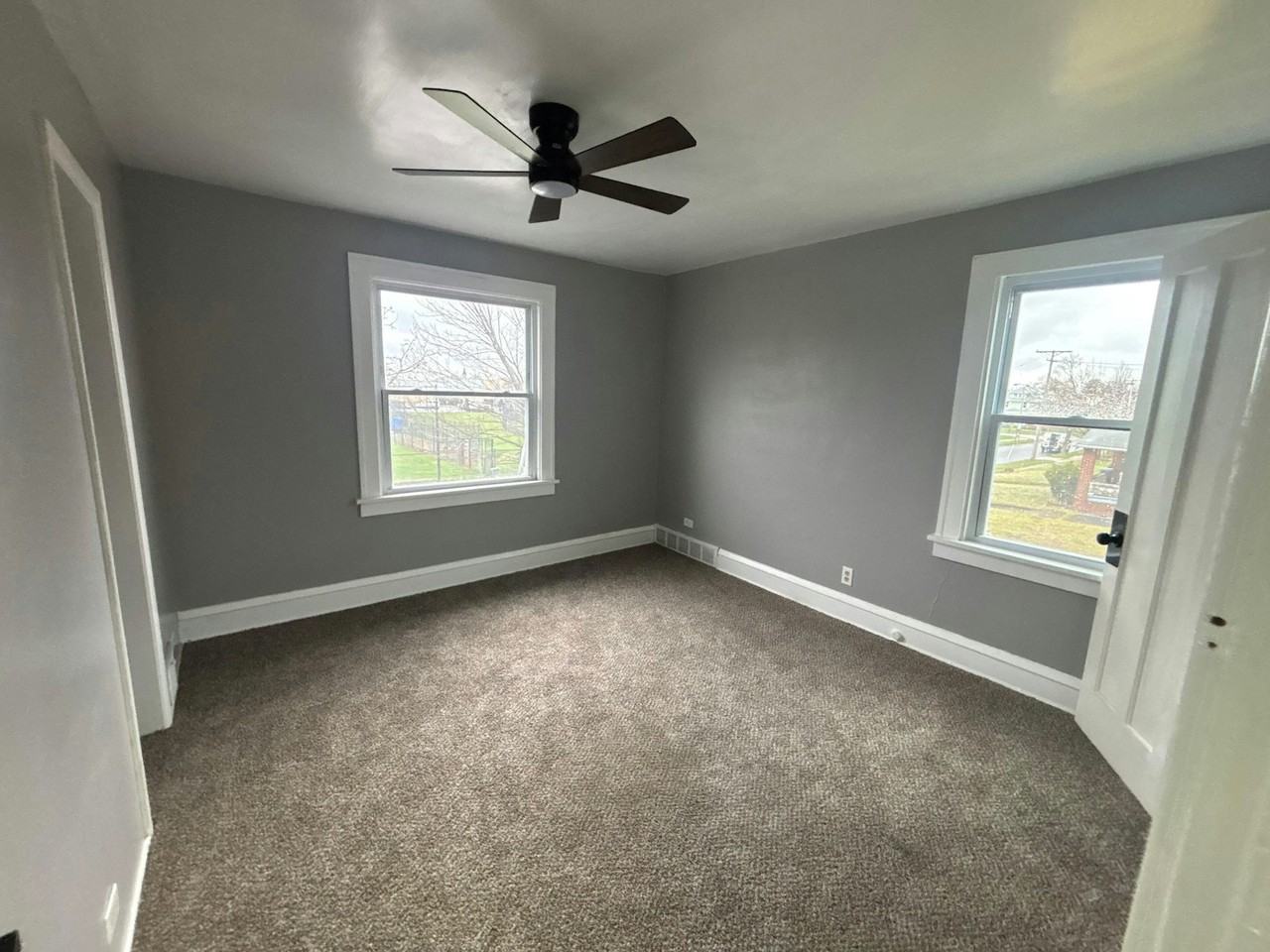 2111 Goodnor Road - Photo 7 of 11