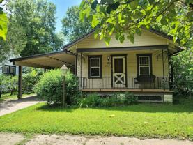 1107 Ellis South - Photo 1 of 1