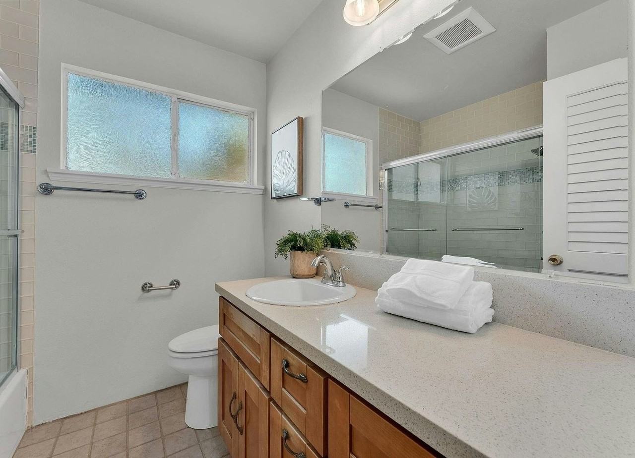 8425 Pioneer Dr - Photo 6 of 18