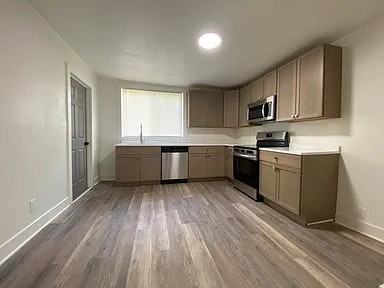 6 W. 98th Ter. - Photo 3 of 17