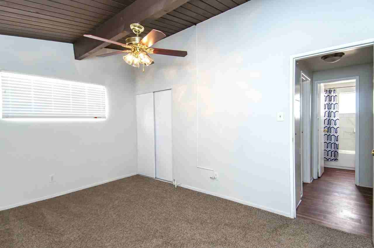 72458 Sunnyslope Drive - Photo 6 of 11