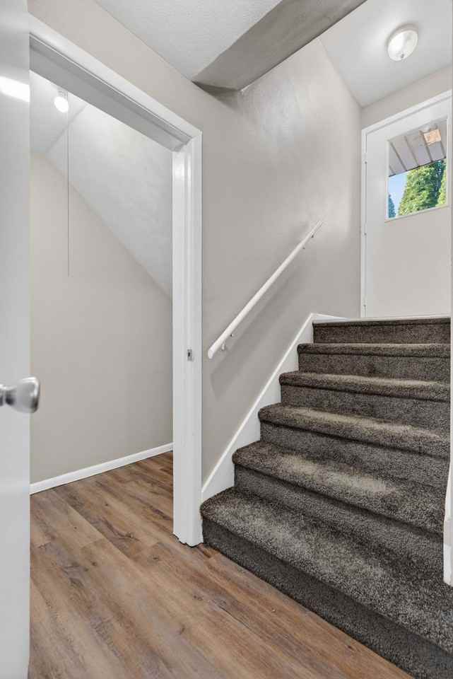 3629 N. Leroy Ave - Photo 6 of 26