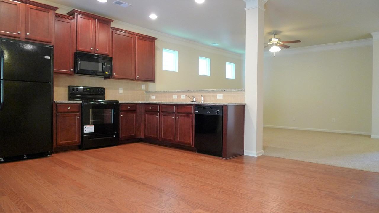 1840 Homeside Dr #1 - Photo 2 of 10