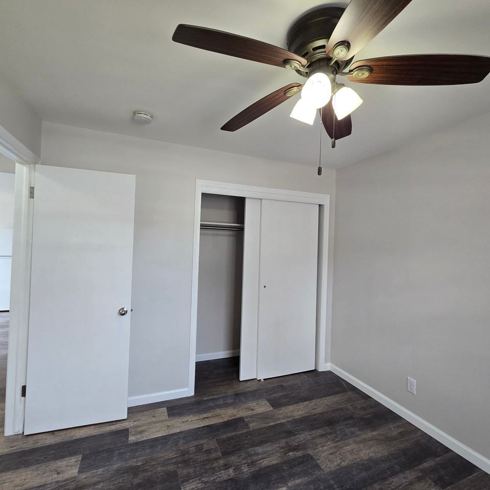 Lake Point Apartments - Photo 5 of 20