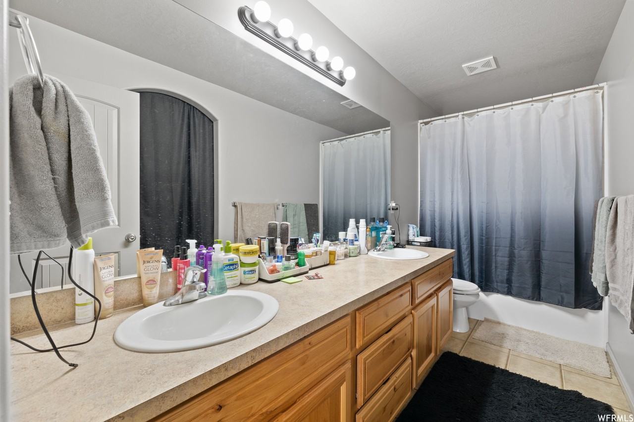 1761 N Belvedere Way #1 - Photo 5 of 21