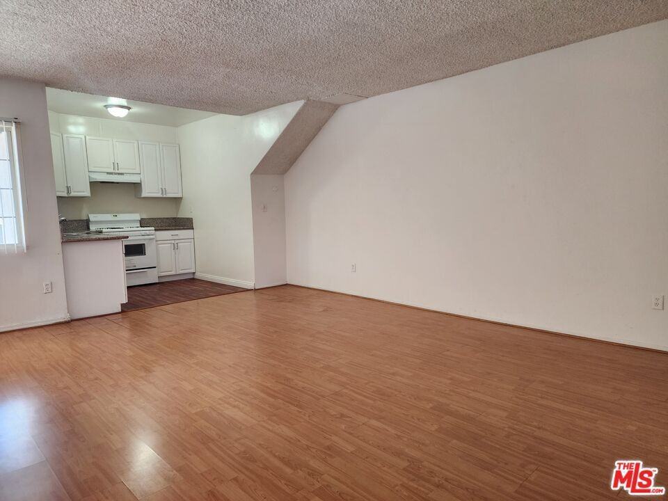 3055 Foothill Blvd #3055-9 - Photo 6 of 6