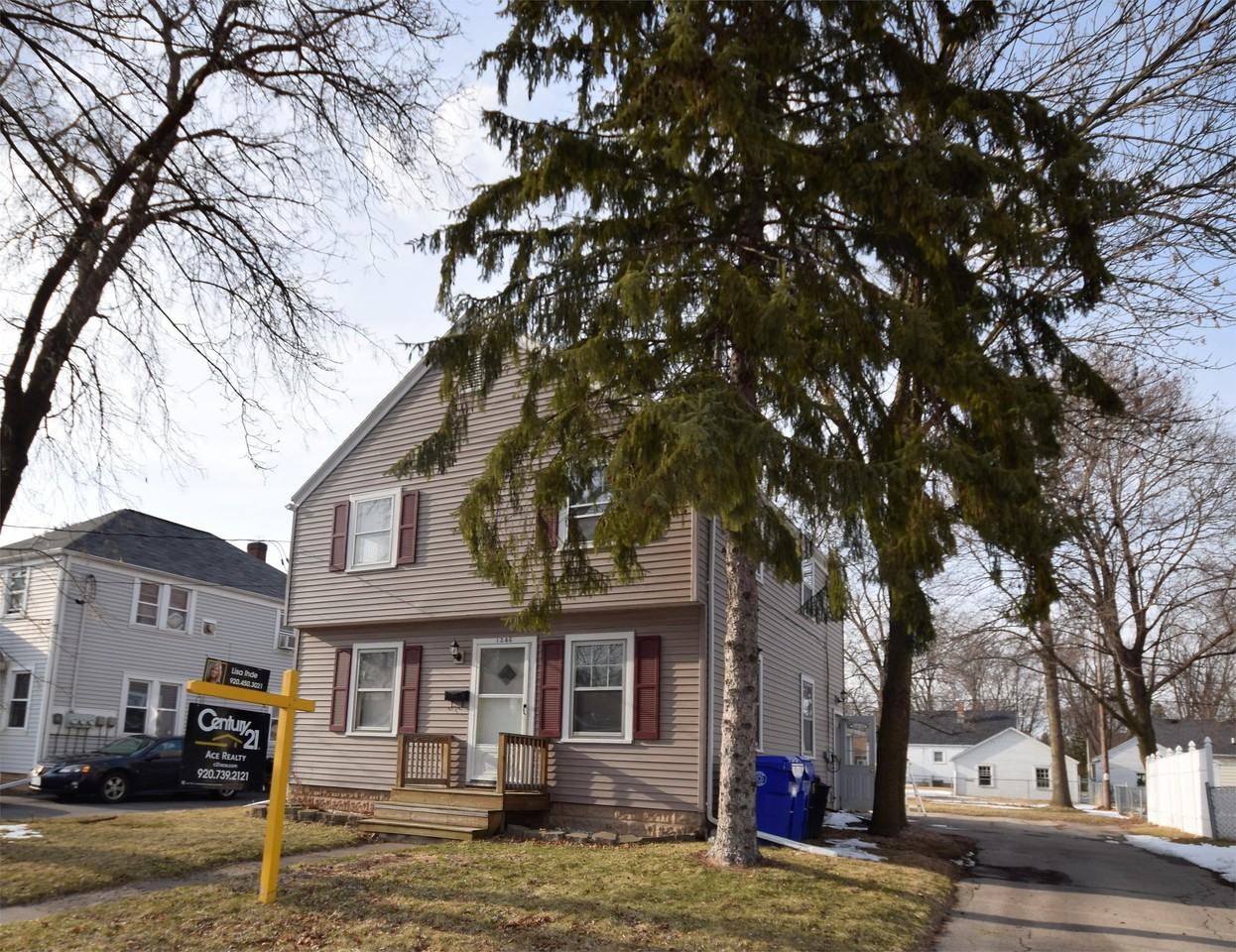 1346 West Commercial Street - Photo 2 of 18