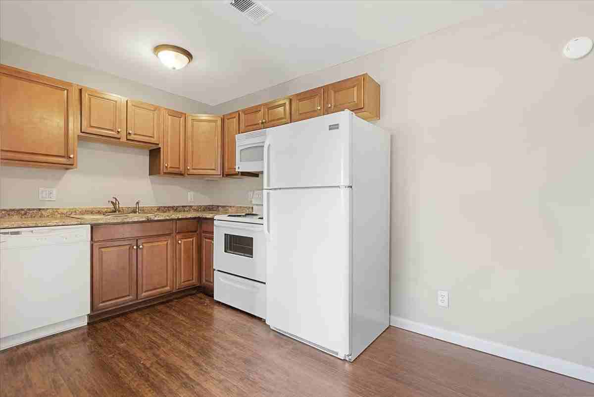 Huron River Rockwood - Photo 2 of 35