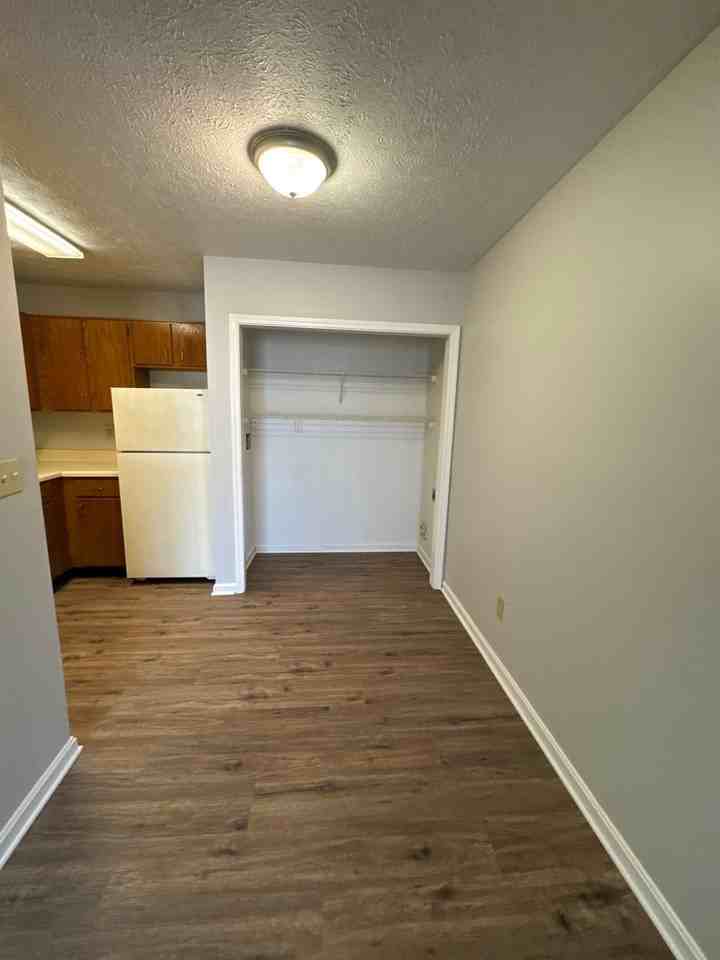 4101-3 Blue Lick Court - Photo 3 of 17