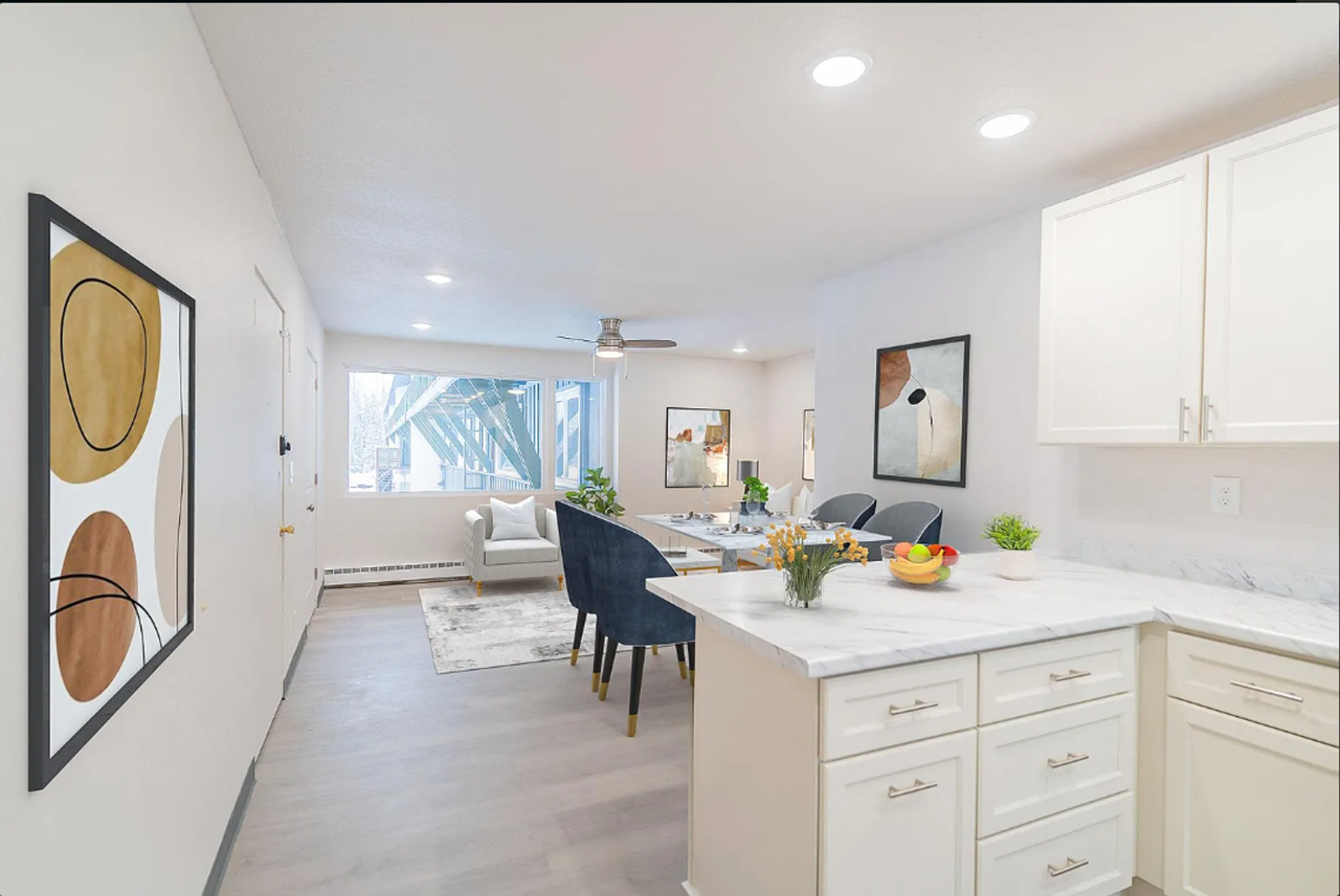 3397 Bellwood St - Photo 4 of 17