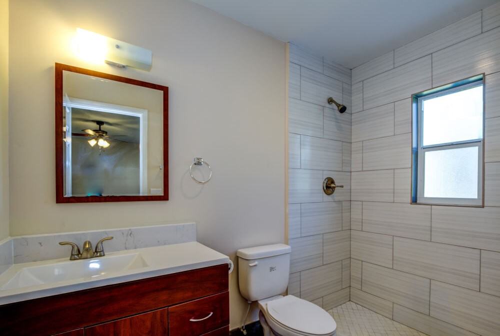 7395 Albany Rd - Photo 6 of 8