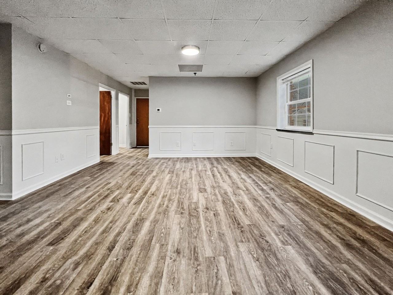 829-833 Conestoga Road - Photo 2 of 50