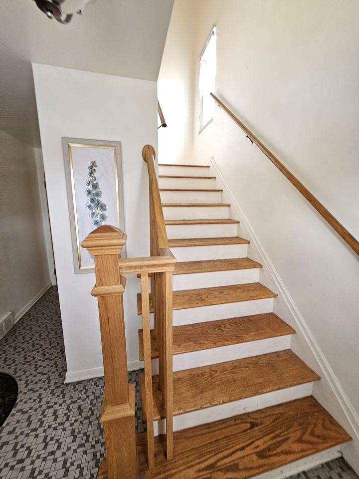 20643 Stratford Road - Photo 2 of 11