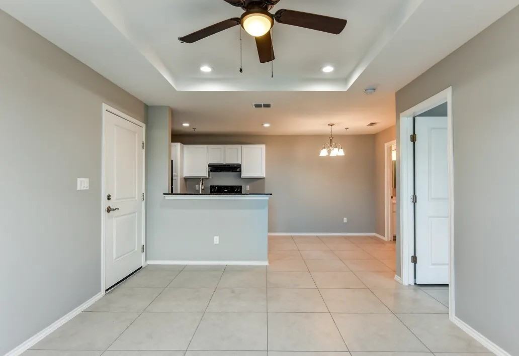 Mercedes Place Apartments - Photo 2 of 50