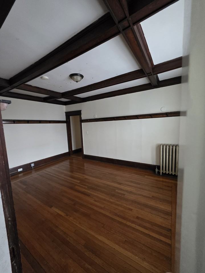 Belmont Avenue 228 - Photo 3 of 8