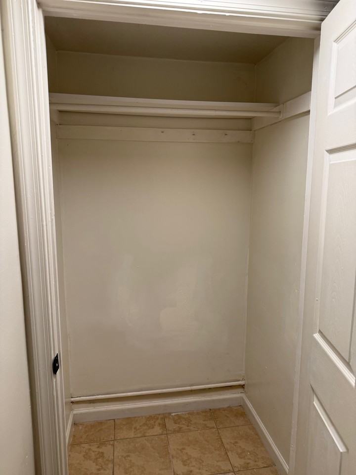 1936 Walnut Street - Photo 3 of 10