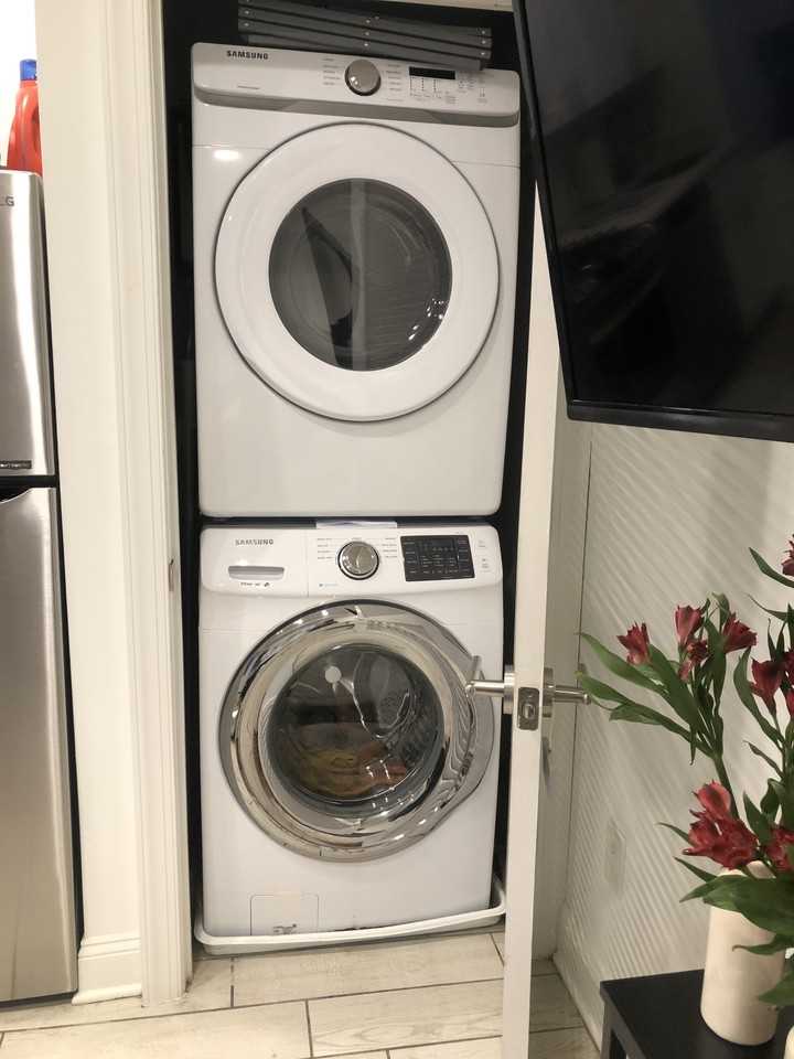 Congressional 1015 E Street LLC - Photo 3 of 13