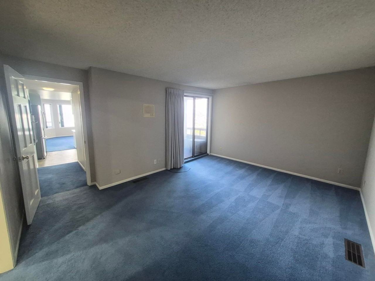 317 N State St #306 - Photo 7 of 19
