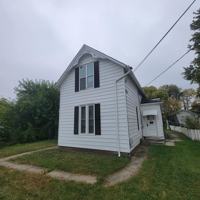 featured image of 127 1/2 N 9th St