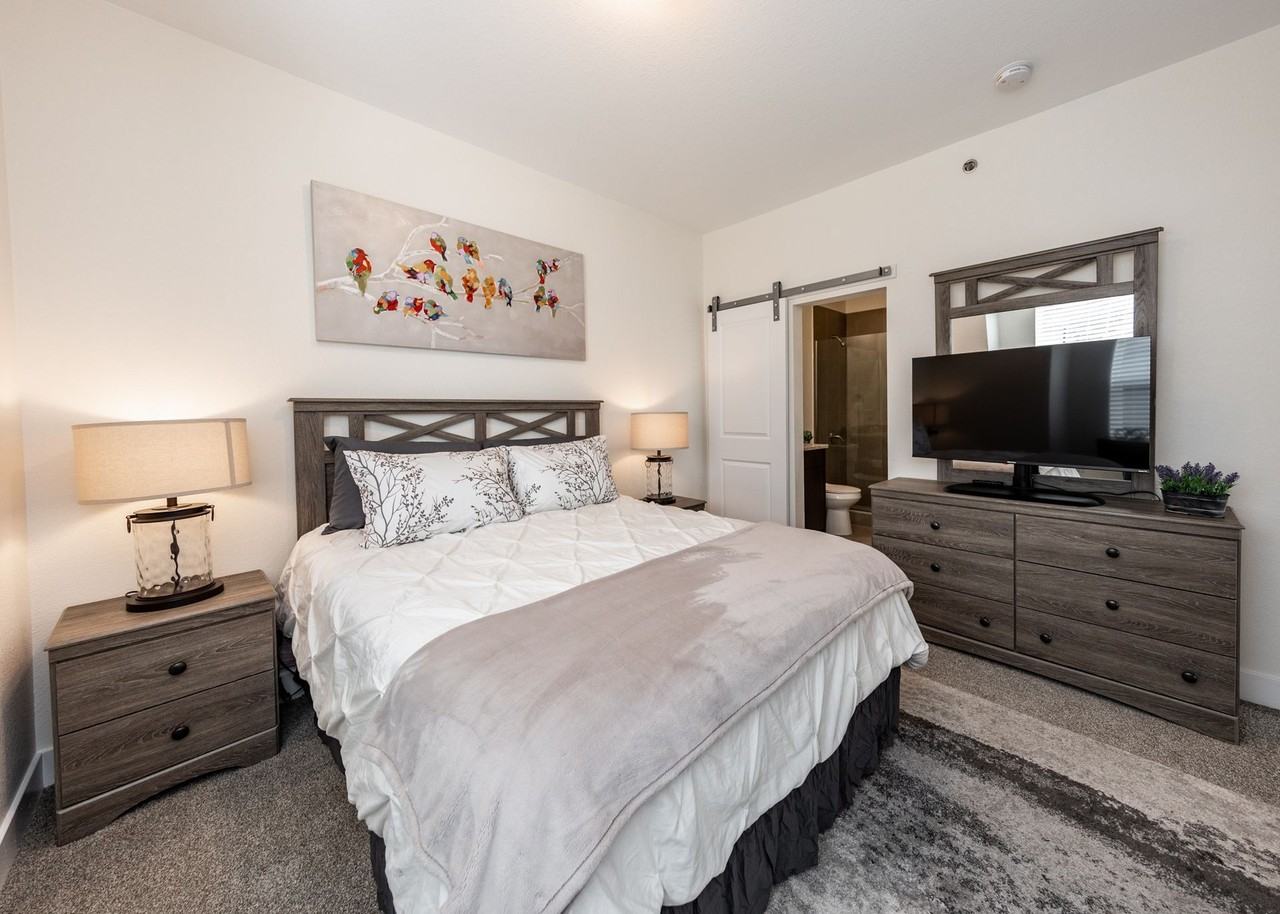 The Edge at Mt. Shadows - Photo 4 of 50