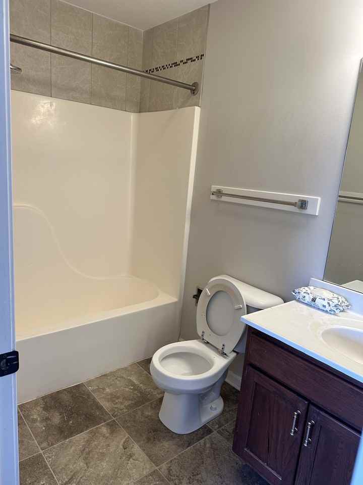 951 Pine Valley Drive - Photo 2 of 9