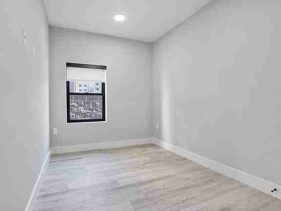 187 Culver Avenue - Photo 7 of 50