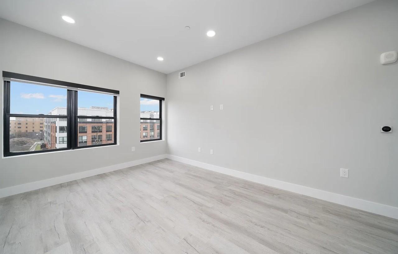 187 Culver Avenue - Photo 6 of 50