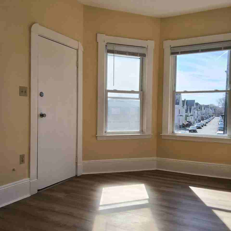 98 County Street New Bedford - Photo 5 of 31