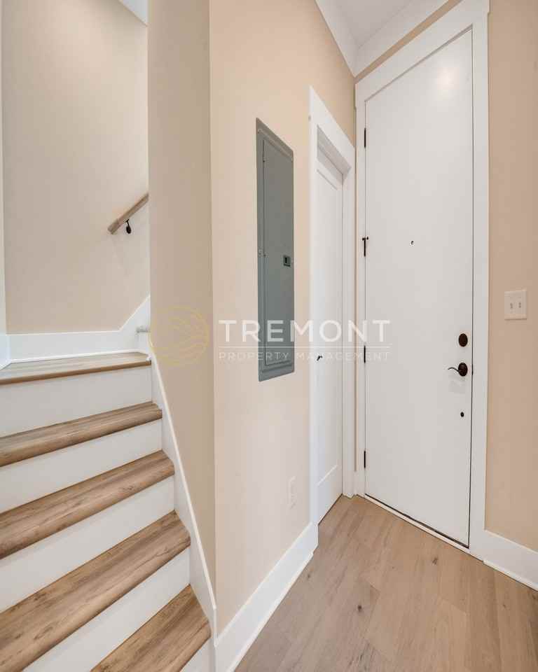 1215 J Andrews Pl #1 - Photo 2 of 19