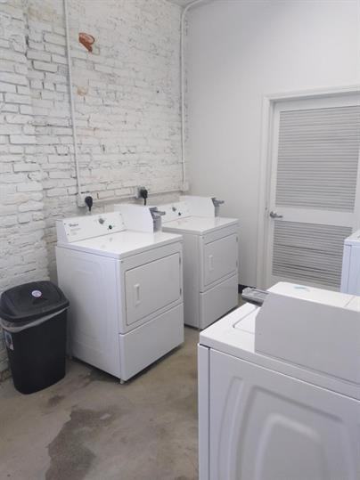 427 Brady St #1 - Photo 7 of 10