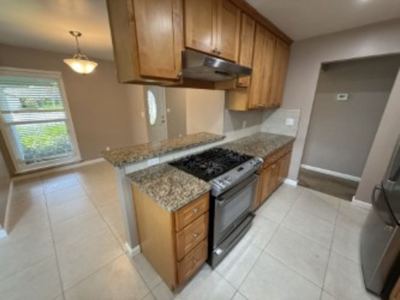 5048 Leigh Ave - Photo 6 of 15