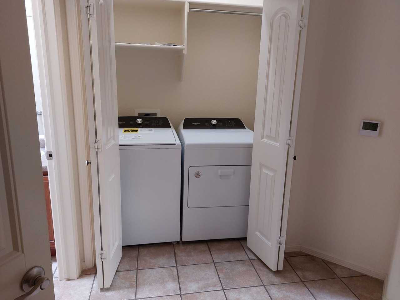 2417 Cortina Mnr - Photo 4 of 21