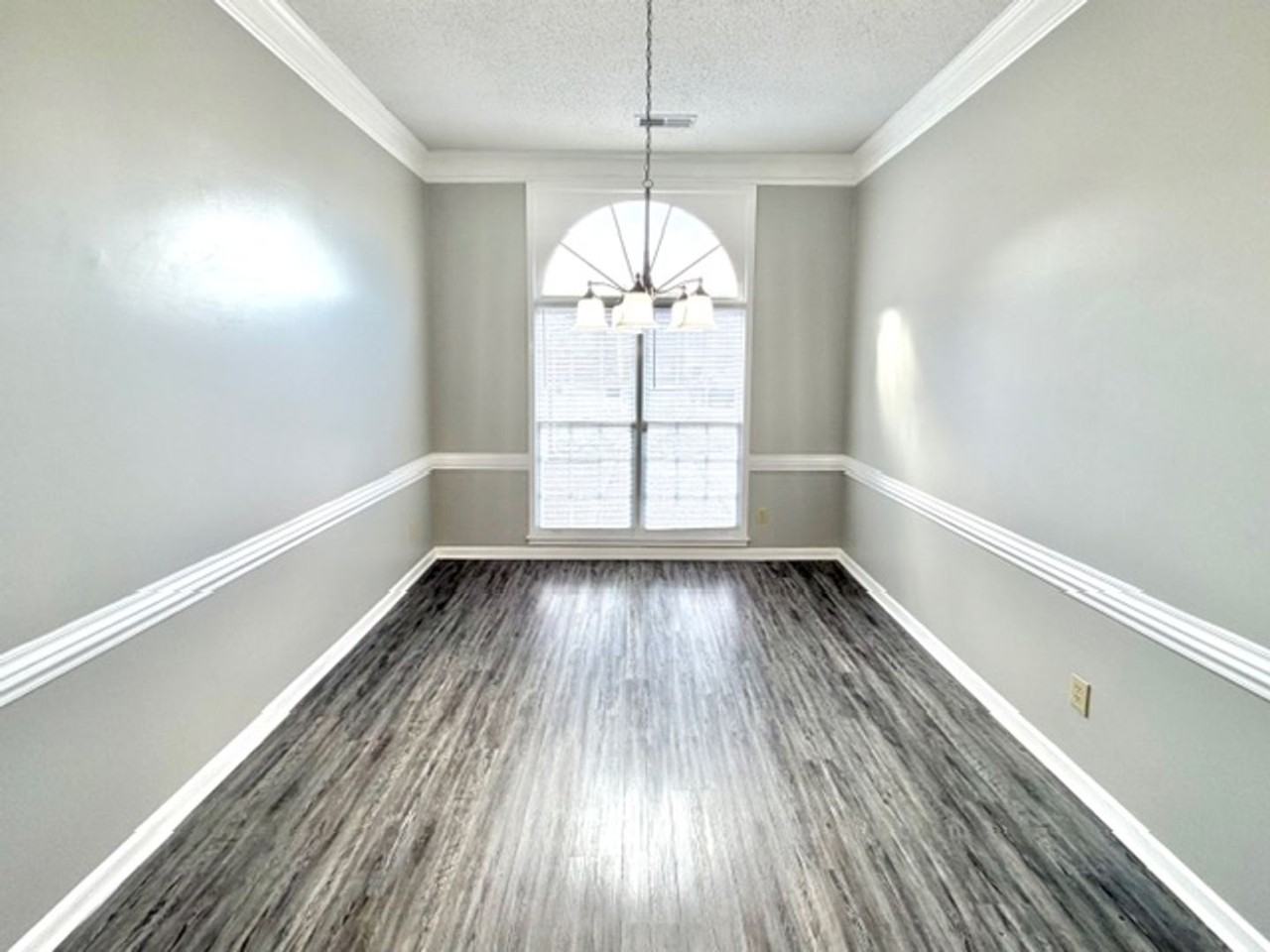 836 Tropicana Dr E - Photo 3 of 11