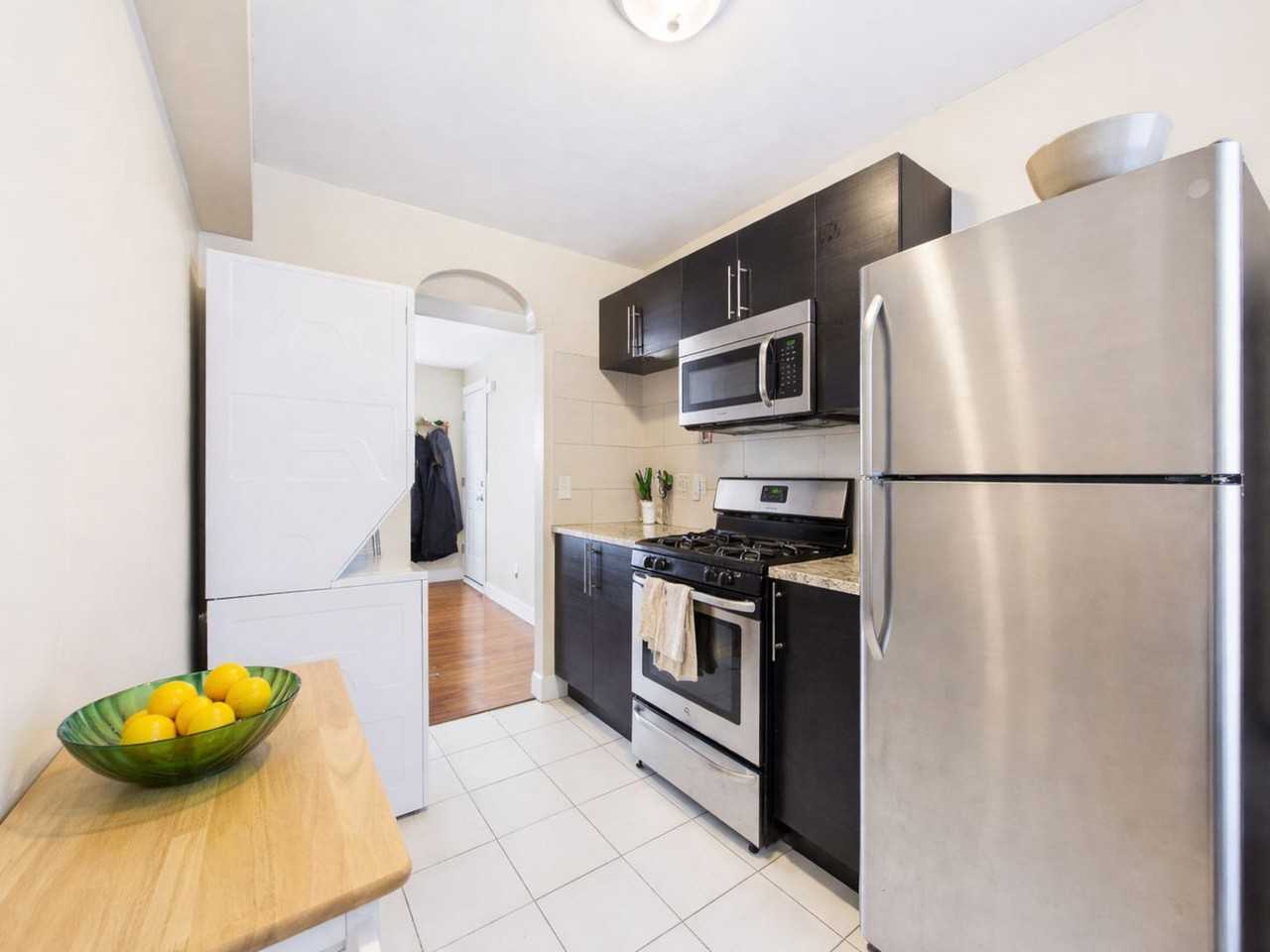 1701 E Moyamensing Ave #5 - Photo 2 of 7