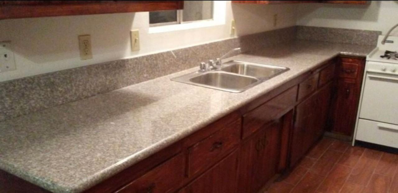 18515 Symeron Rd - Photo 5 of 8