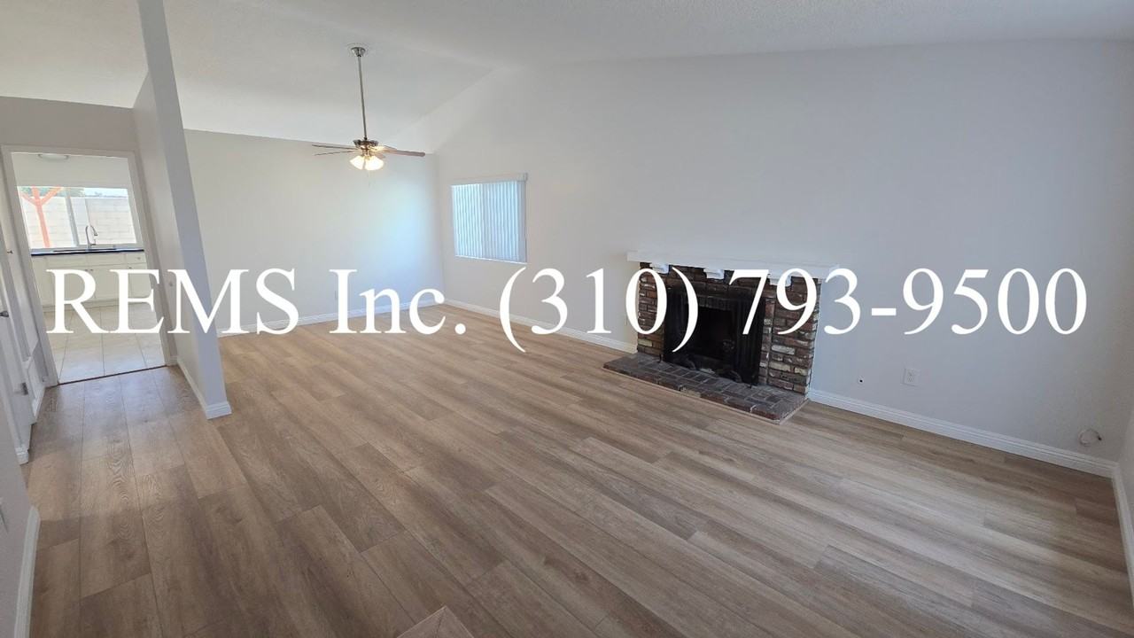 1422 Oakhorne Dr - Photo 3 of 29