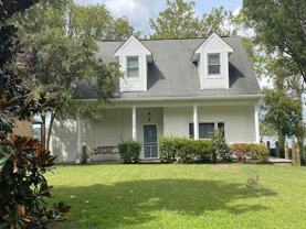 1420 Riverside Dr - Photo 1 of 1