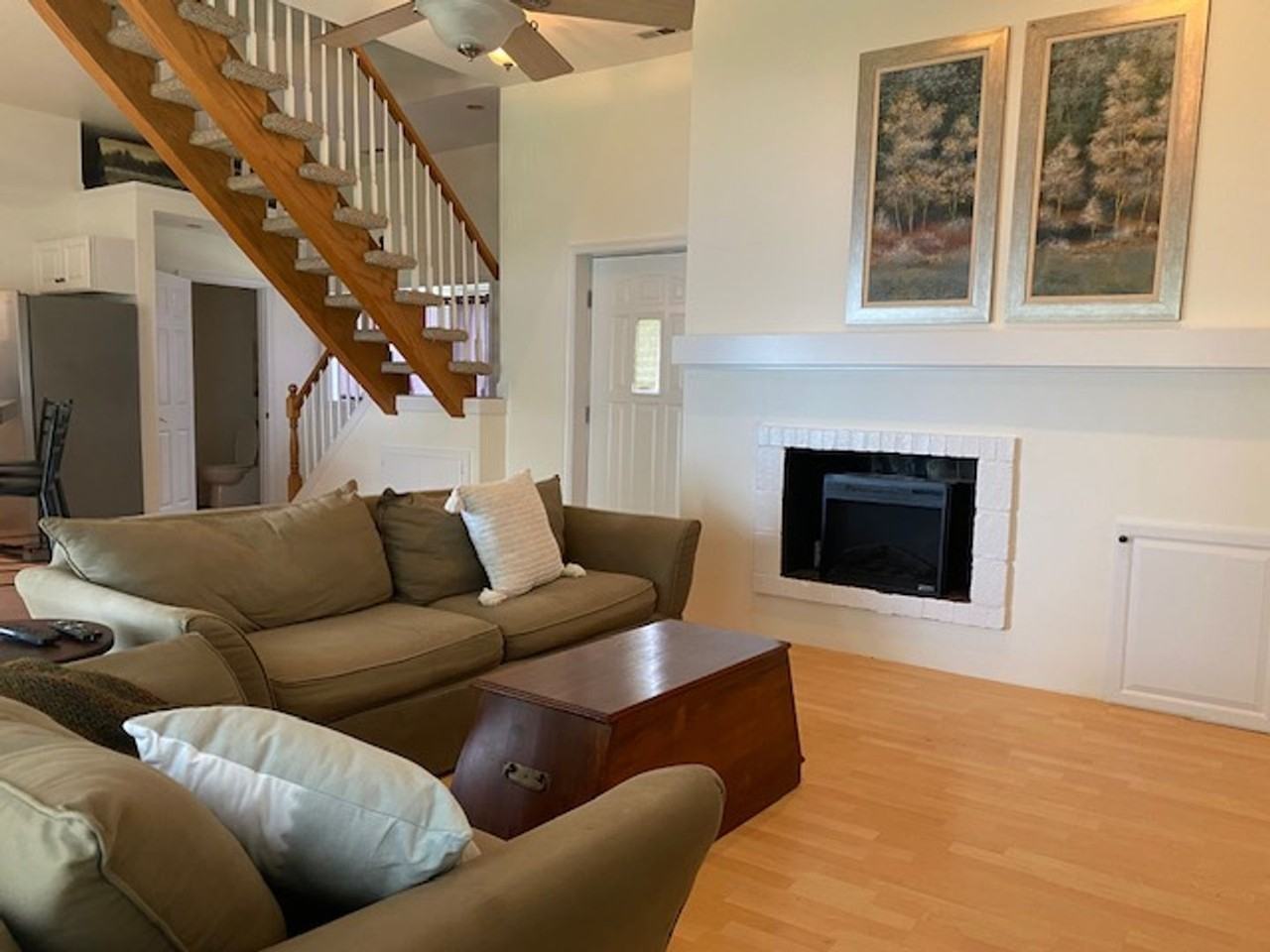 1420 Riverside Dr - Photo 7 of 39