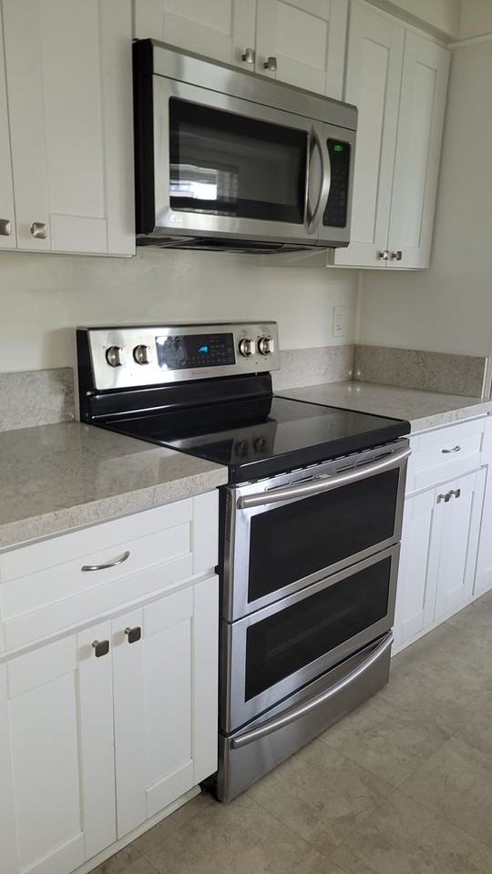 1048 Albion St - Photo 2 of 31