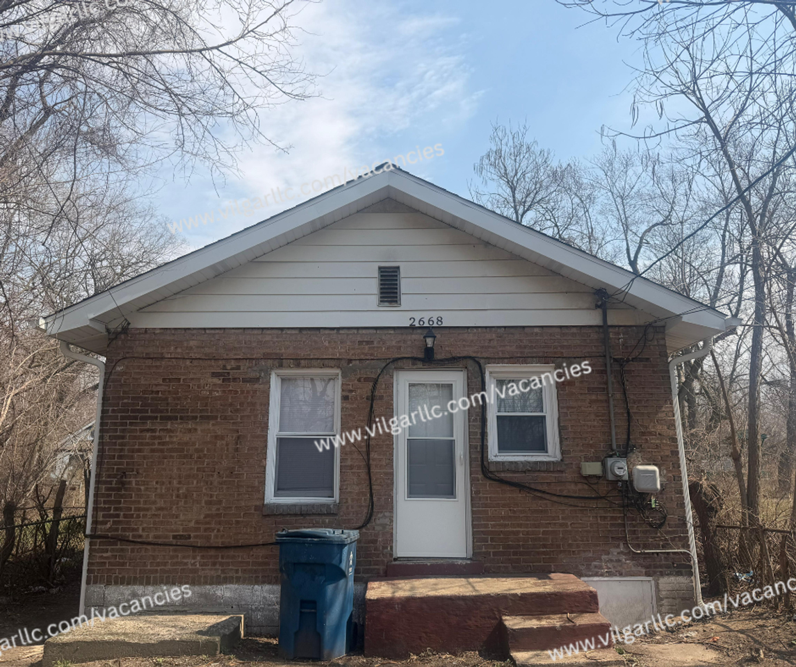 2668 Connecticut St - Photo 2 of 16