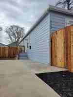 featured image of 515 E Walnut St