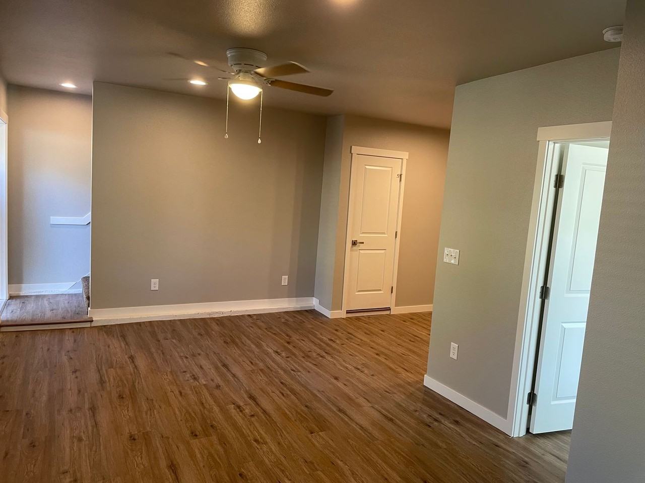 15 Forrest Ave - Photo 3 of 11