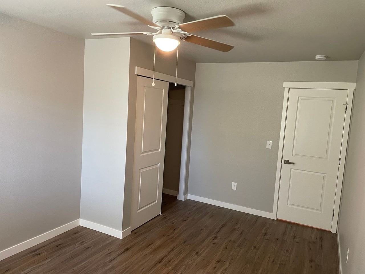 15 Forrest Ave - Photo 4 of 11