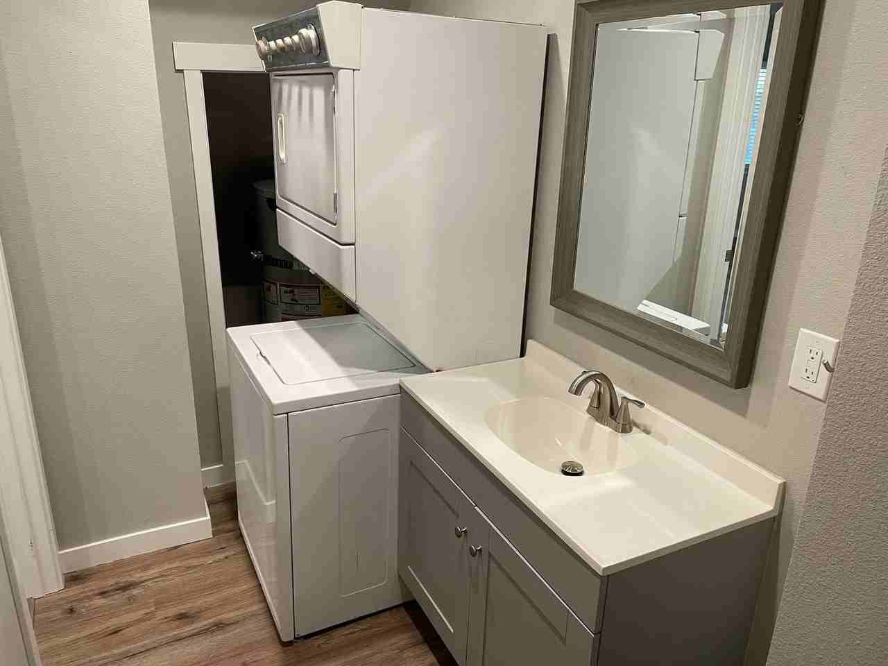 15 Forrest Ave - Photo 6 of 11